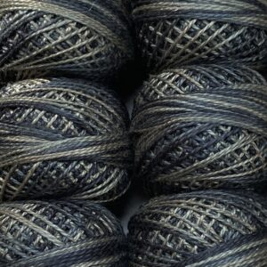 O540 Black Olives