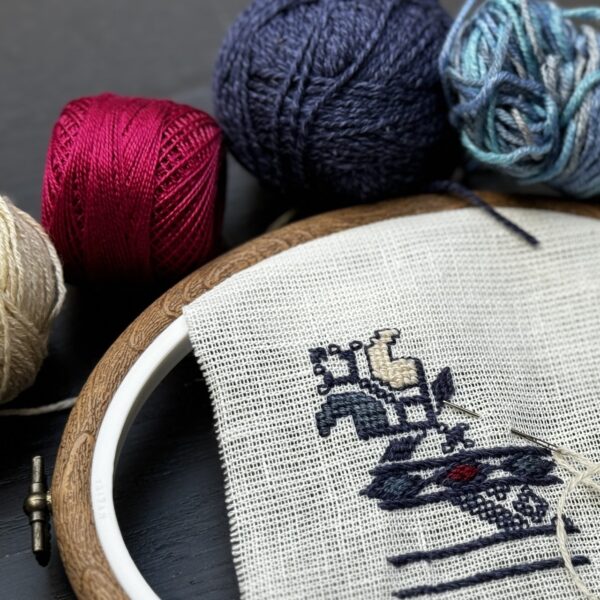 SET de IE, broderie - Boboci mijind - imagine 2